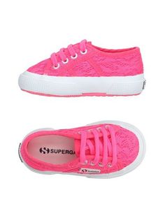 Низкие кеды и кроссовки Superga