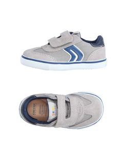 Низкие кеды и кроссовки Geox
