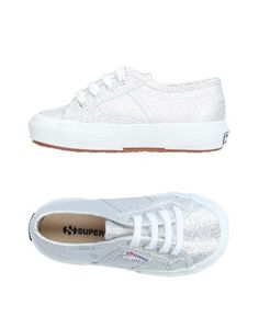 Низкие кеды и кроссовки Superga