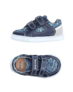 Низкие кеды и кроссовки Geox