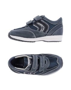 Низкие кеды и кроссовки Geox