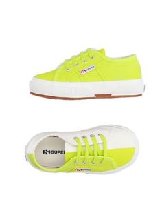 Низкие кеды и кроссовки Superga