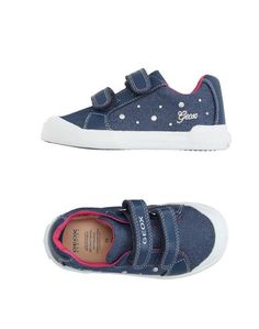 Низкие кеды и кроссовки Geox