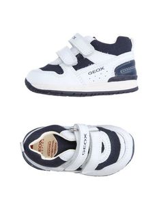 Низкие кеды и кроссовки Geox