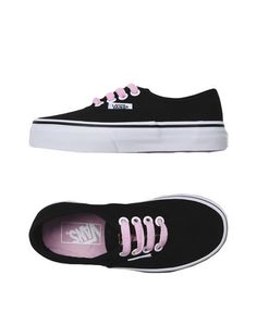 Низкие кеды и кроссовки Vans