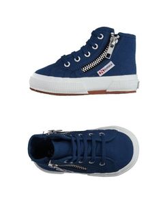 Низкие кеды и кроссовки Superga