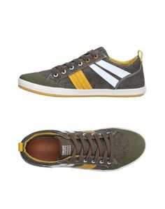 Низкие кеды и кроссовки Geox
