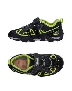 Низкие кеды и кроссовки Geox