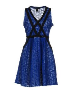 Короткое платье Marc by Marc Jacobs