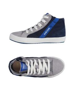Низкие кеды и кроссовки Geox