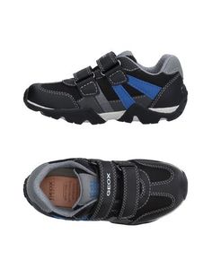 Низкие кеды и кроссовки Geox