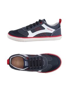 Низкие кеды и кроссовки Geox
