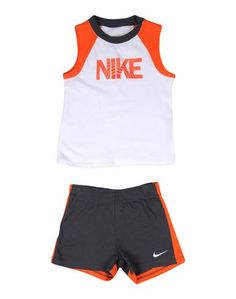 Комплекты Nike