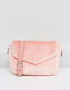 Розовая пушистая сумка через плечо Skinnydip - Розовый