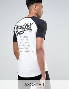 Длинная футболка с принтом New York на спине и контрастными рукавами реглан ASOS TALL - Белый
