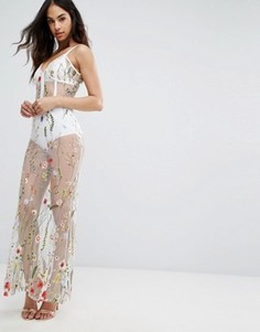 Платье макси с цветочной вышивкой Boohoo - Белый