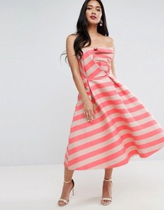 Платье миди для выпускного с вырезом лодочкой и полосками ASOS - Розовый