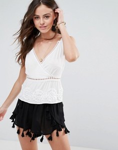 Кружевной топ с запахом Boohoo - Белый