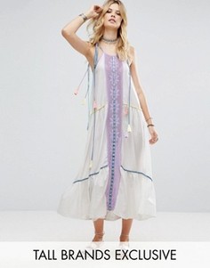 Платье макси с зеркальной вышивкой и кисточками на завязках White Cove Tall - Мульти