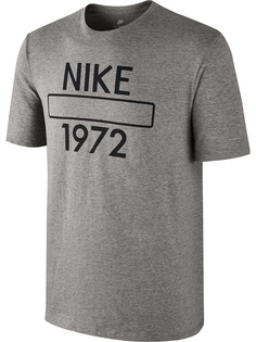 Футболка Nike