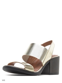 Босоножки CLOVIS