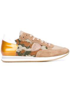 camouflage print sneakers  Philippe Model