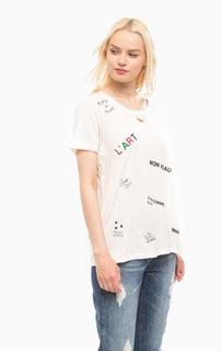 Футболка молочного цвета с дополнительным кулоном Scotch&Soda