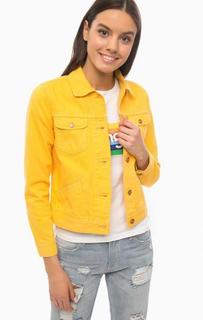 Желтая джинсовая куртка Wrangler