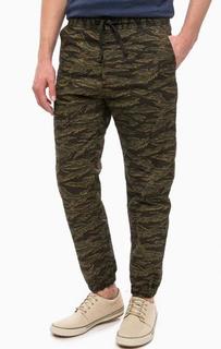 Хлопковые брюки с камуфляжным принтом Carhartt WIP