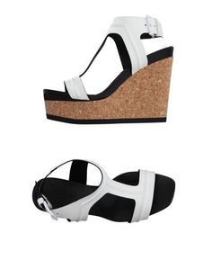 Сандалии VIC MatiĒ