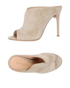 Сандалии Gianvito Rossi