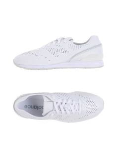 Низкие кеды и кроссовки New Balance