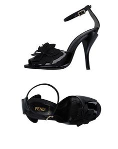 Сандалии Fendi