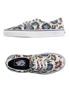 Низкие кеды и кроссовки Vans