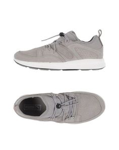 Низкие кеды и кроссовки Puma