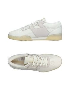 Низкие кеды и кроссовки Reebok
