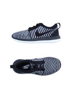 Низкие кеды и кроссовки Nike