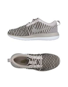 Низкие кеды и кроссовки Nike