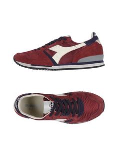 Низкие кеды и кроссовки Diadora