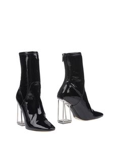 Полусапоги и высокие ботинки Dior