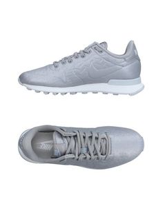 Низкие кеды и кроссовки Nike