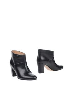 Полусапоги и высокие ботинки Maison Margiela 22