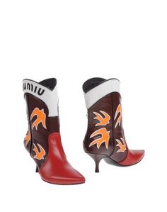 Полусапоги и высокие ботинки Miu Miu