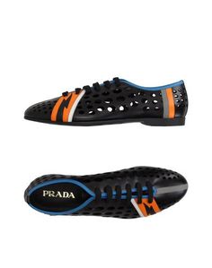Низкие кеды и кроссовки Prada