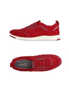 Низкие кеды и кроссовки Geox