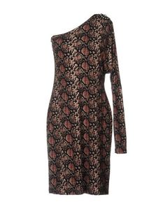 Короткое платье Fisico