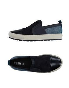 Низкие кеды и кроссовки Geox