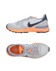 Низкие кеды и кроссовки Nike