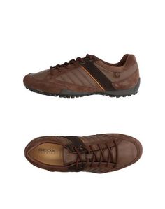 Низкие кеды и кроссовки Geox