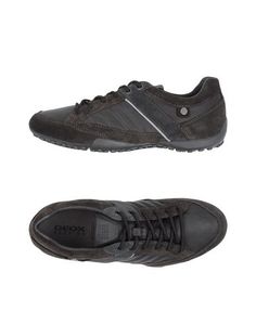 Низкие кеды и кроссовки Geox